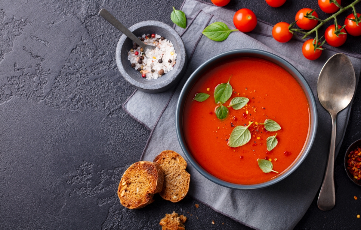 Sweet Potato, Pepper and Tomato Soup (with a kick of Chilli)